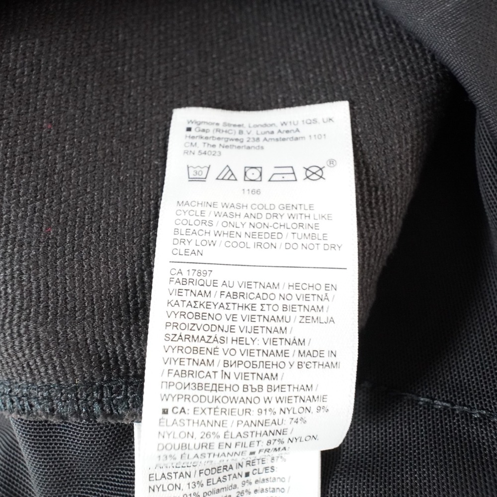 Athleta Headlands Hybrid Cargo II Tight Legging 12 Black Zip Pockets Hiking Pant - Picture 8 of 11